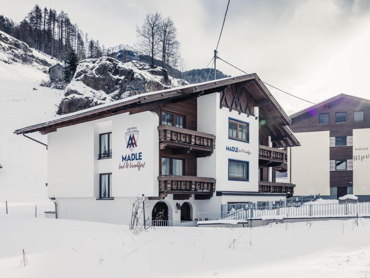 Madle - B&B Sölden Eksteriør bilde