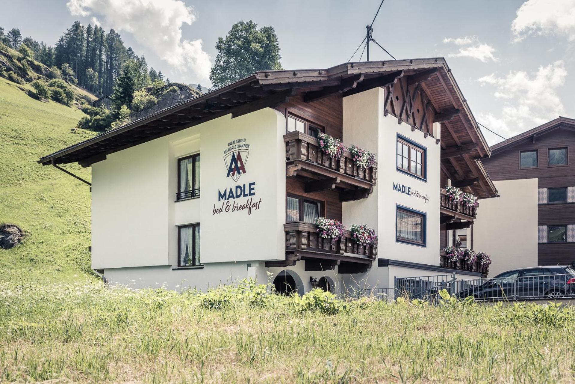 Madle - B&B Sölden Eksteriør bilde