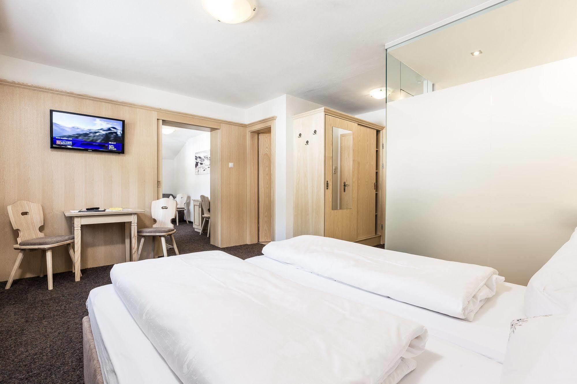 Madle - B&B Sölden Eksteriør bilde